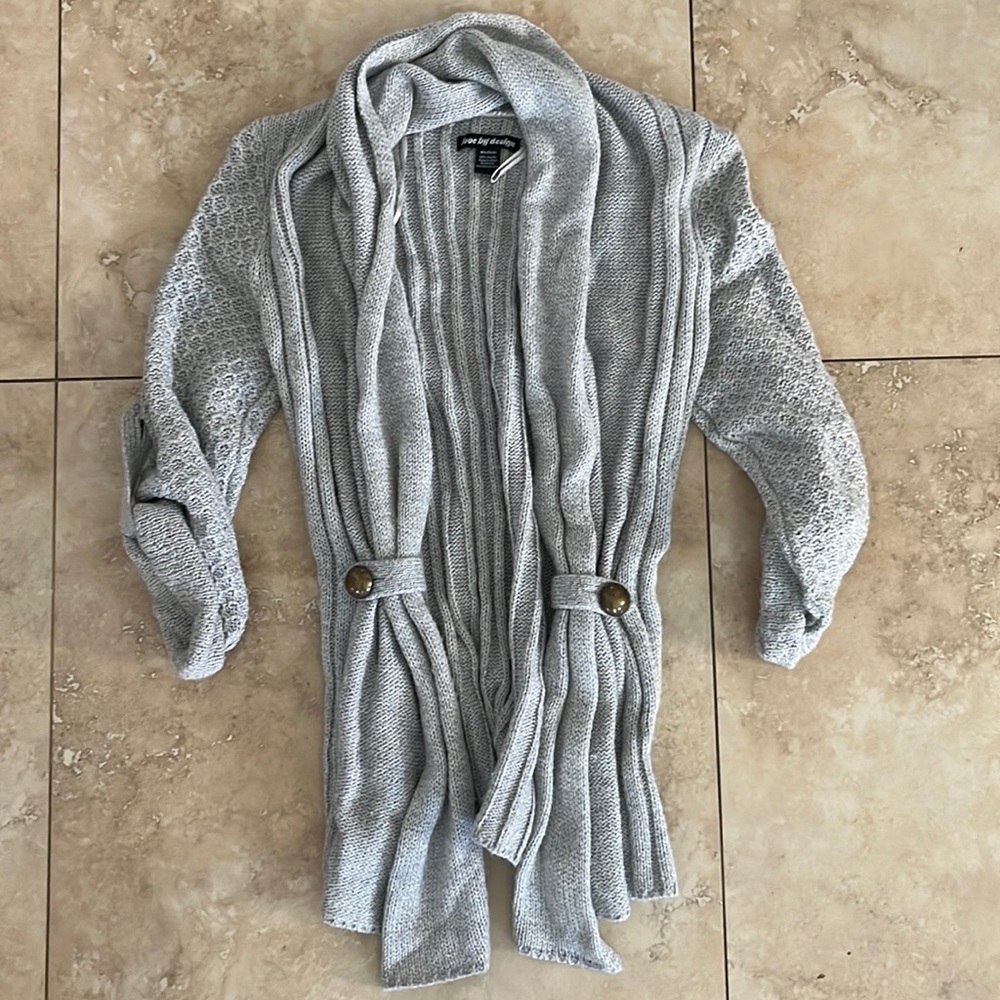 Women’s Medium Love by Design Gray Cardigan